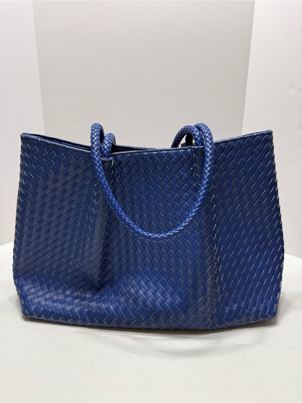 Lulu Dharma Woven Leather Tote Bag - Blue